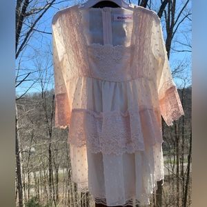 Exquisite Vintage Look Dress